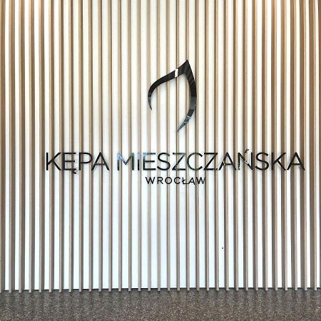 Mieszczanska Apartment ~ Self Check-In 24H ~Parking And Lift Вроцлав Екстериор снимка